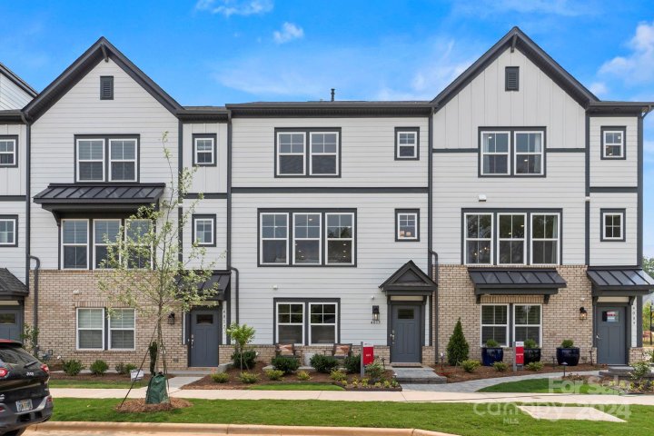 4013 Hidden Oaks Drive sold home in Hudson Oaks, Charlotte, NC