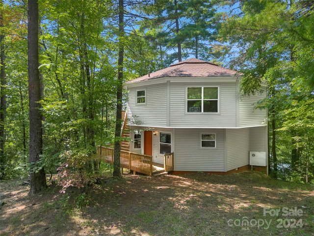 595 Bear Pen Hollow sold home in Round Mountain, Brevard, NC