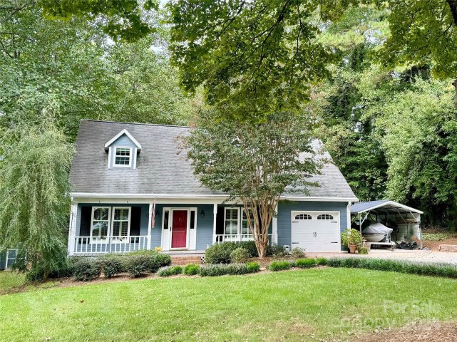 1733 Knightbridge Drive sold home in Nottingham Estates, Newton, NC