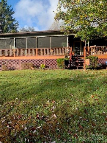 205 Fairfield Drive sold home in Barker Heights, Hendersonville, NC