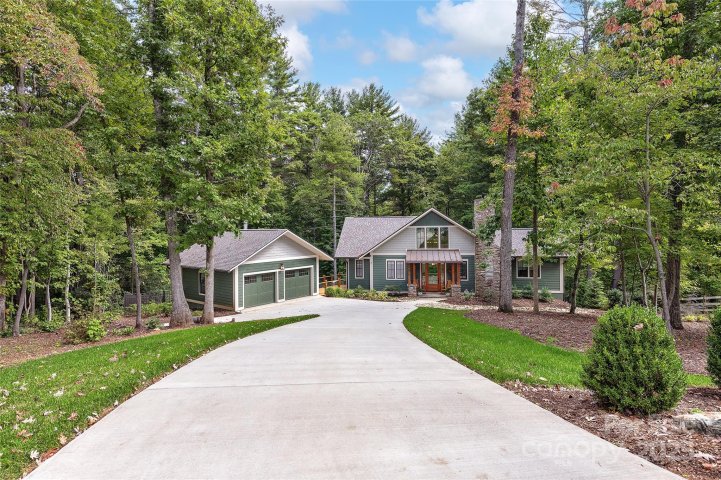 44 Hawberry Court sold home in Sovereign Oaks, Asheville, NC