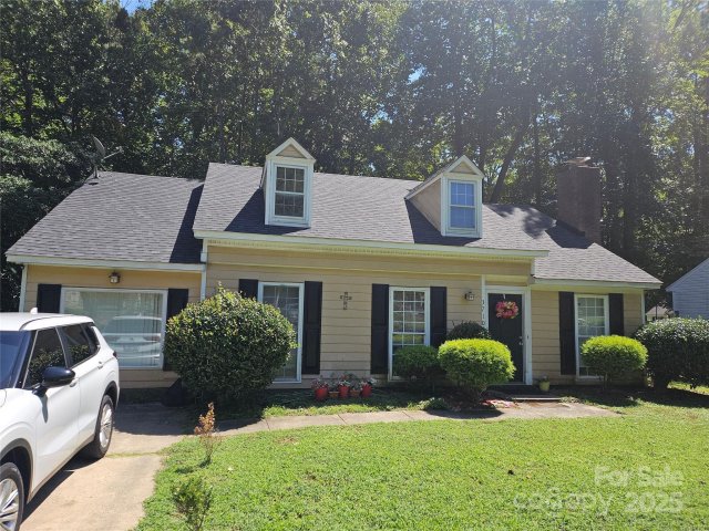 3710 Burntwood Court sold home in Old Oaks, Charlotte, NC