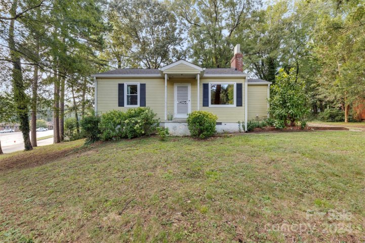1405 Statesville Boulevard sold home in Milford Hills, Salisbury, NC