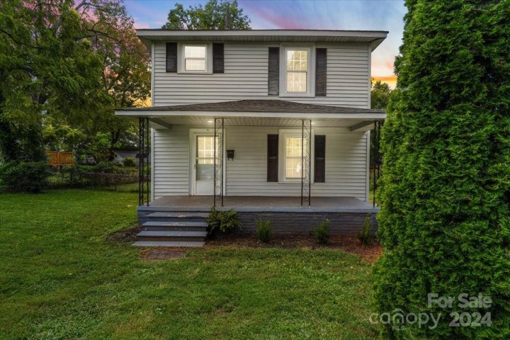 101 Adrian Street sold home in Adrian Park, Mount Holly, NC