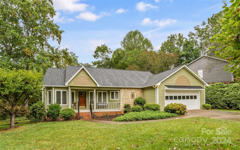 3134 5th Street Place sold home in Meadow Creek, Hickory, NC