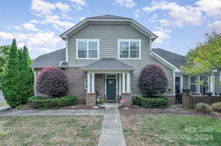 3805 Highland Castle Way sold home in Glenmore, Charlotte, NC