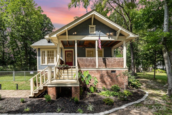 6921 City View Drive sold home in City View Acres, Charlotte, NC