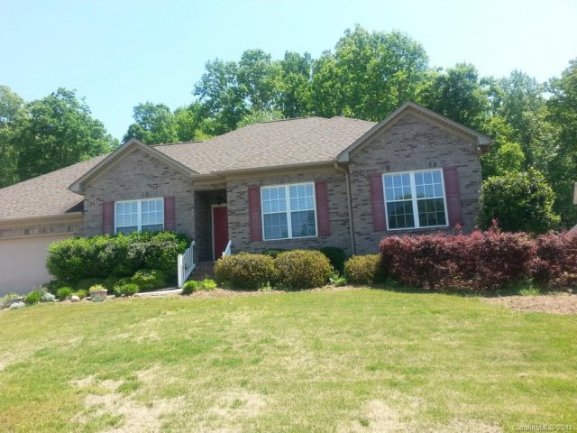 1039 Marguerite Drive sold home in Lauren Woods, Lowell, NC