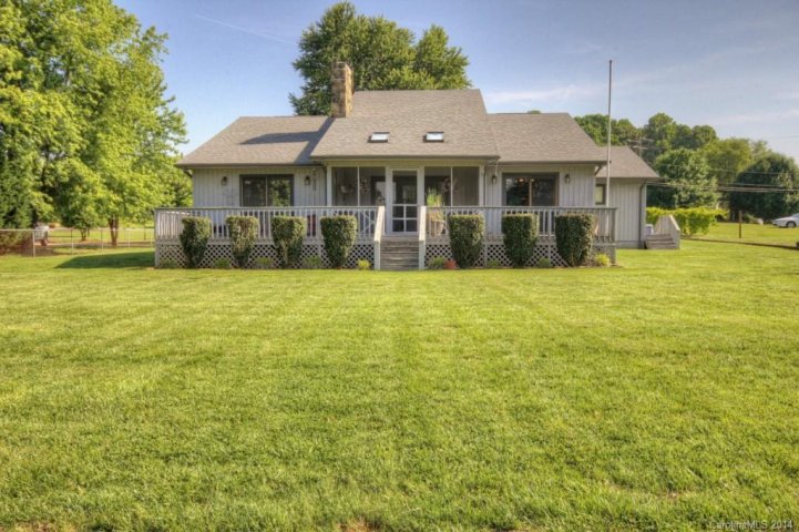 169 Perrin Drive sold home in Waters Edge, Mooresville, NC
