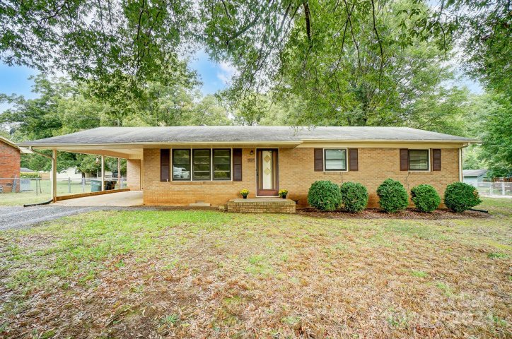 2511 Arnold Drive sold home in Briarwood Acres, Monroe, NC