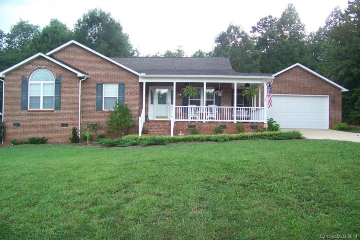 505 Mooreland Drive sold home in Forest Meadow, Conover, NC