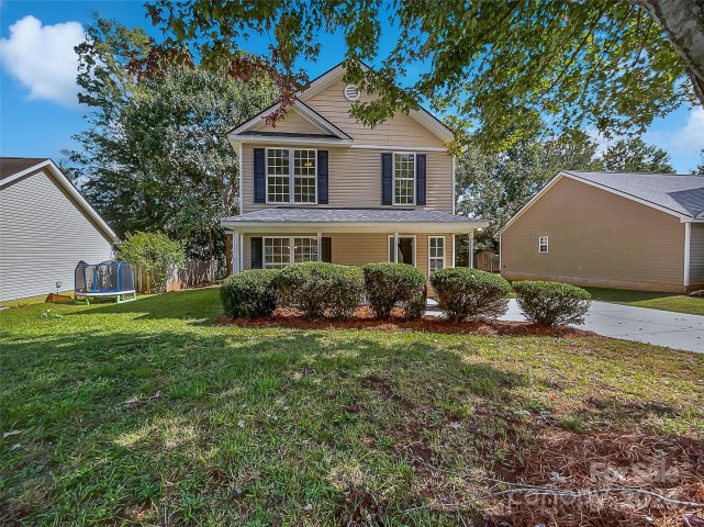 325 Pelling Drive sold home in Hunter Park, York, SC
