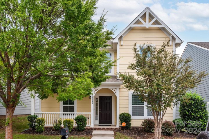 12541 Druids Glen Drive sold home in Parkway Crossing, Pineville, NC