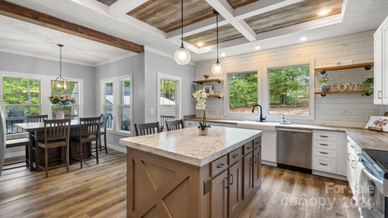 1133 Mountain Brook Drive sold home in Mountain Brook, Clover, SC