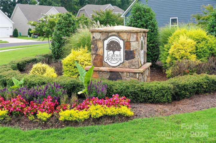 5116 Natural Path Drive sold home in Grove Manor, Waxhaw, NC