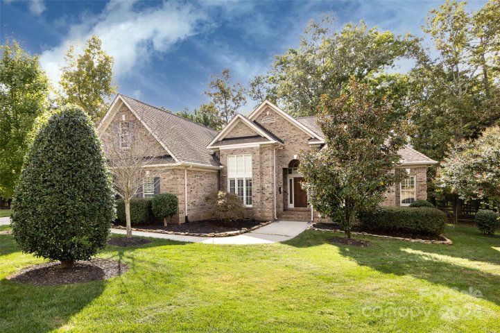1006 Pine Twig Way sold home in Chestnut Place, Matthews, NC