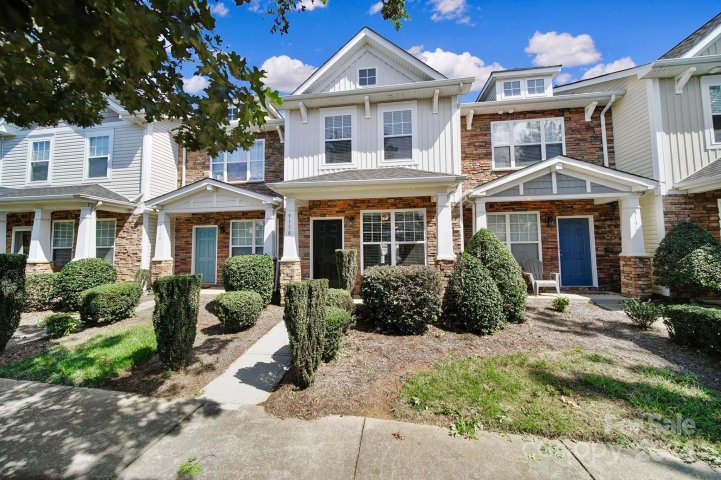 5136 Prosperity Church Road sold home in Prosperity Place, Charlotte, NC