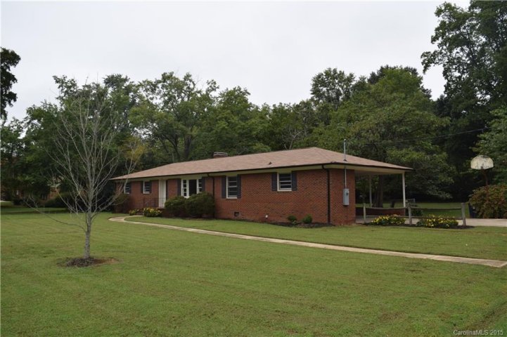 9211 Mt Holly Huntersville Road sold home in Westminster Park, Huntersville, NC