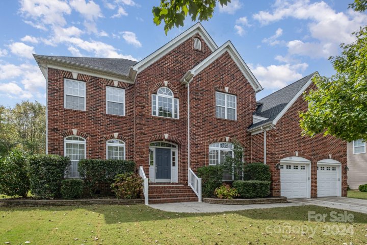132 Foggy Meadow Lane sold home in Pleasant Glen, Fort Mill, SC