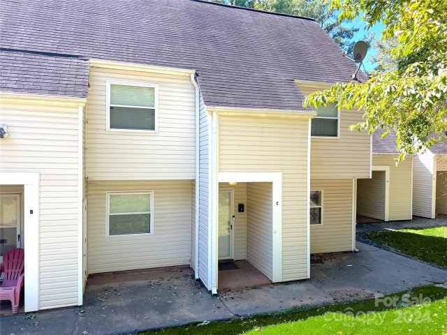 9109 Troon Lane C sold home in Pawtuckett on The Green, Charlotte, NC