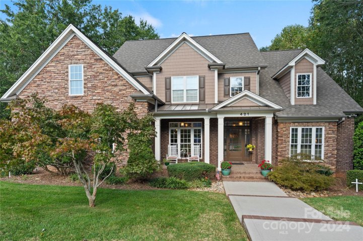 421 19th Avenue Circle sold home in Hutton Estate, Hickory, NC