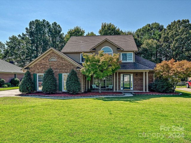 3267 Roberta Farms Court sold home in Roberta Farms, Concord, NC