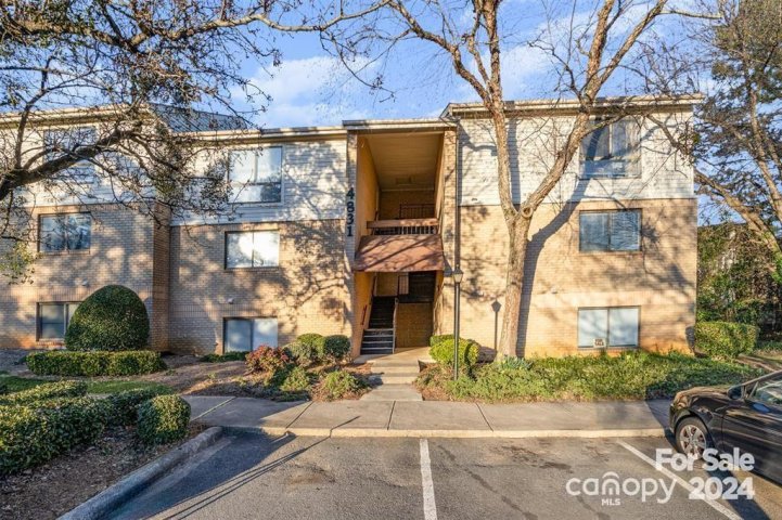 4900 Spring Lake Drive F sold home in Watermark, Charlotte, NC