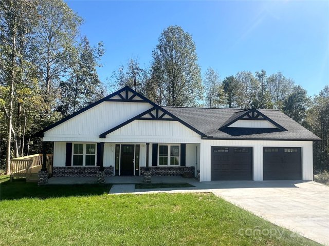 132 Buck Shoals Circle sold home in Deer Creek, Hudson, NC