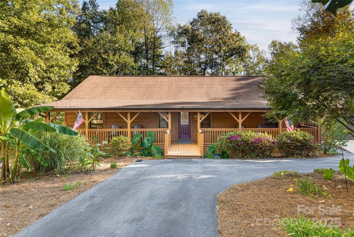 58 Outback Trail sold home in The Meadows at Lake James Station, Nebo, NC