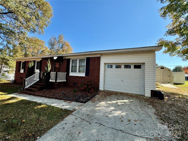 335 Catawba Drive sold home in Greenleigh, Salisbury, NC