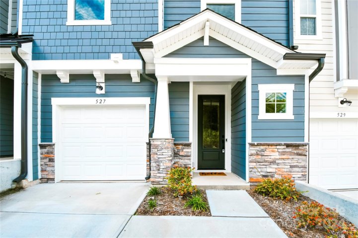 527 Madison Falls Court sold home in Ashburn, Fort Mill, SC