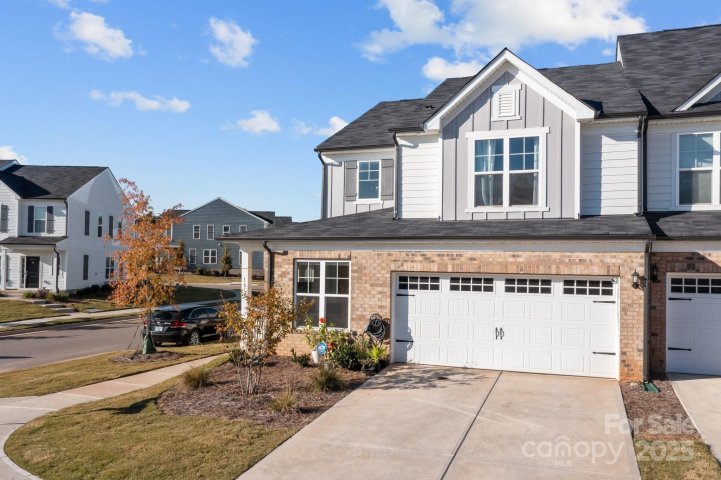 1818 Teachers House Road sold home in Odell Corners, Concord, NC