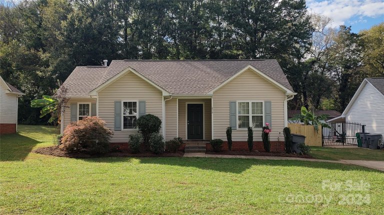 2716 Marmac Road sold home in Marmac Woods, Charlotte, NC