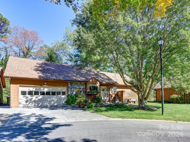 20 Foxglove Court 20A sold home in Hawthorne, Asheville, NC