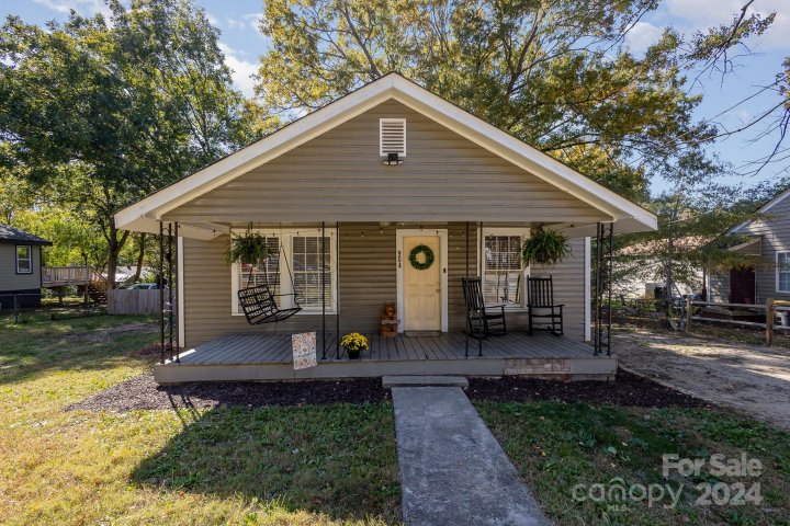 904 Skyland Street sold home in East Lake View, Kannapolis, NC