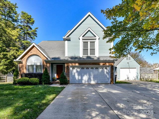 9117 Old Barnette Place sold home in Torrence Crossing, Huntersville, NC