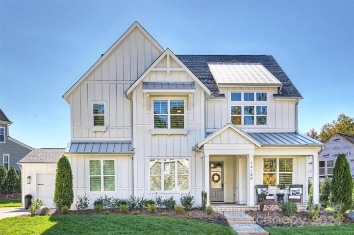 14100 Pinoli Pine Circle sold home in Oak Farm, Huntersville, NC