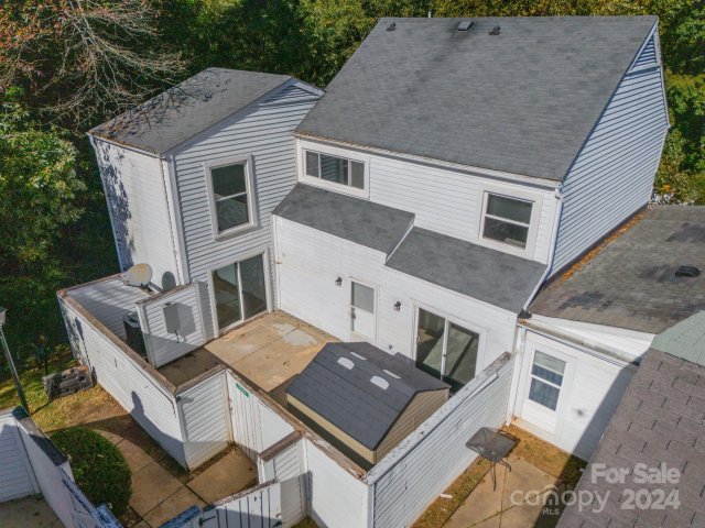 7153 Stonington Lane sold home in Stonington, Charlotte, NC