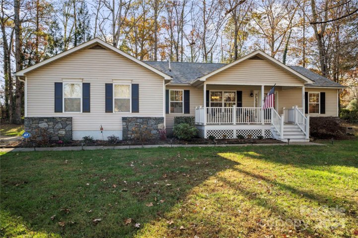 21 Partridge Berry Loop sold home in Mills River Village, Mills River, NC