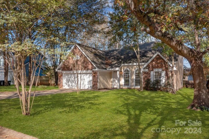 9109 Agnes Park Lane sold home in Torrence Crossing, Huntersville, NC