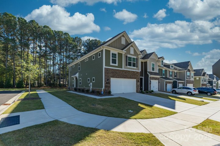 278 Harpers Run Lane sold home in Harpers Run, Matthews, NC