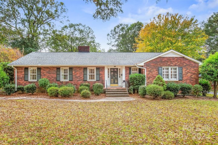 1209 S Belvedere Avenue sold home in Fairmont Park, Gastonia, NC