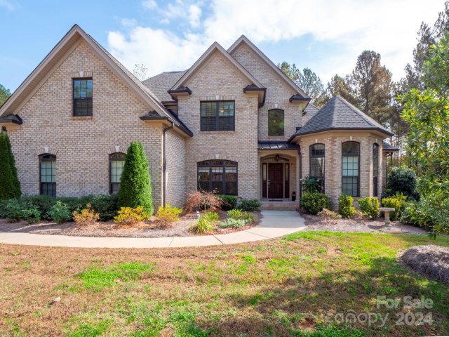 1049 Ledge Wood Lane sold home in Henrys Glen, Clover, SC
