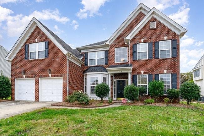 7870 Woodmere Drive sold home in Heatherstone, Harrisburg, NC