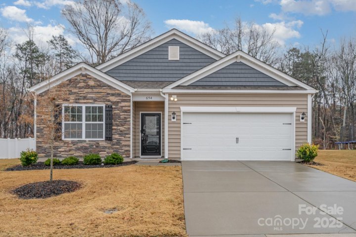 654 Saddlebred Lane sold home in Crossroads, Locust, NC