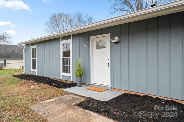 73 Tipperary Drive sold home in Mount Carmel Acres, Asheville, NC