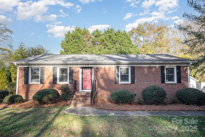 11028 S Ford Road sold home in Pine Island, Charlotte, NC