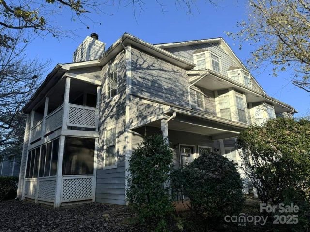 6017 Treetop Court sold home in Forest Ridge, Charlotte, NC