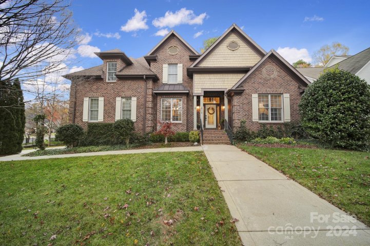 10119 Squires Way sold home in Weatherstone Manor, Cornelius, NC