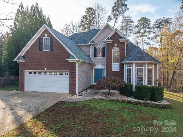 711 Crystal Lynn Drive sold home in Lauren Woods, Lowell, NC